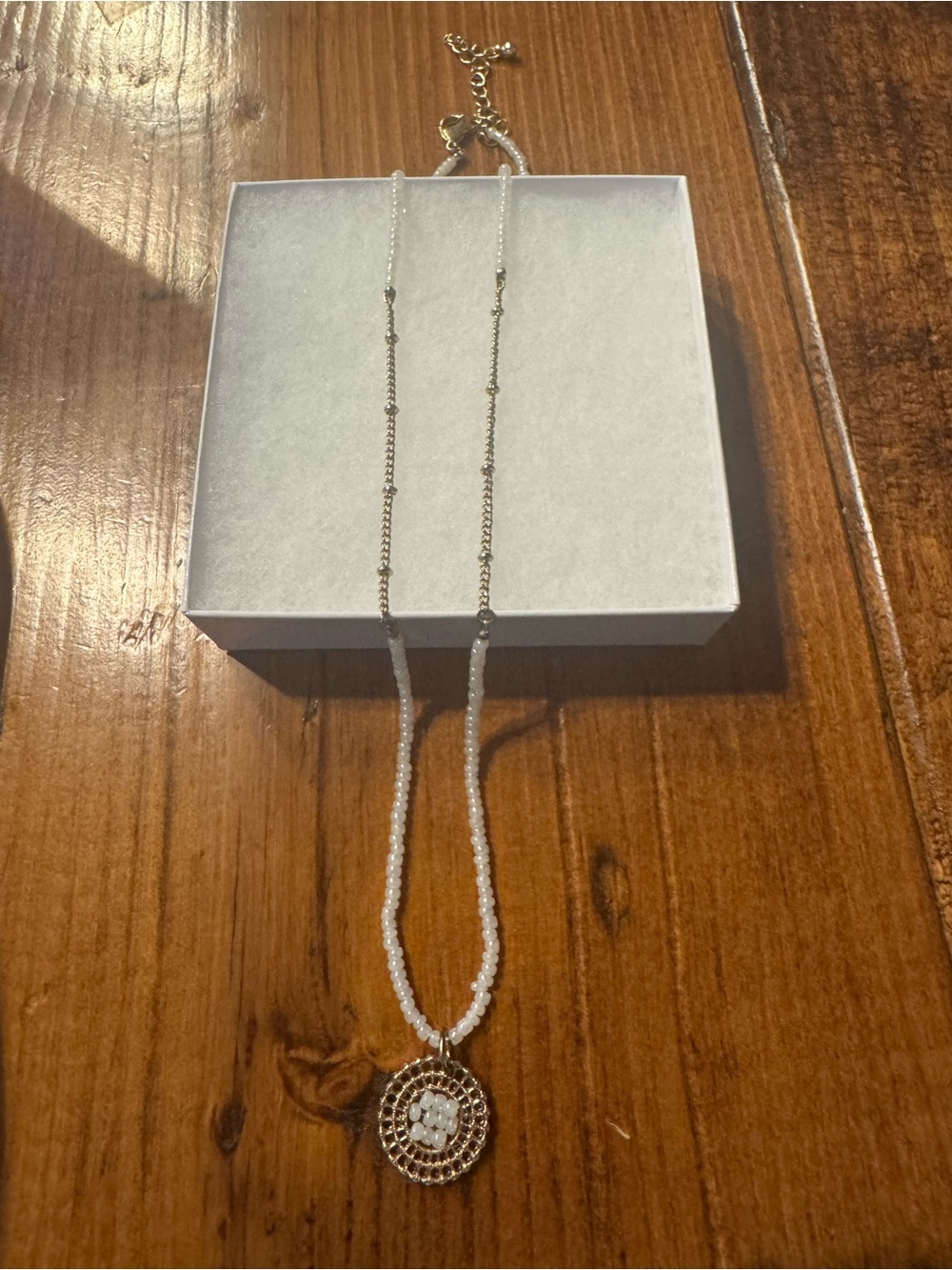 Gold Tone White Seed bead Filigree Medallion Beaded Pendant Necklace